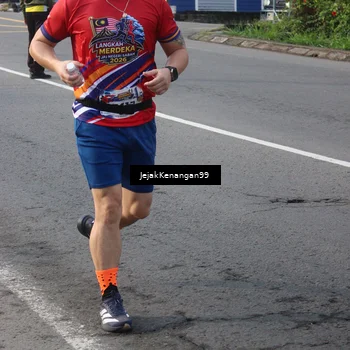 Runner Photo 6002883