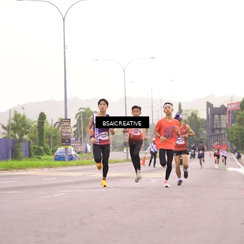 Runner Photo 6002885