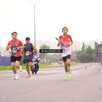 Runner Photo 6002915