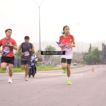 Runner Photo 6002923