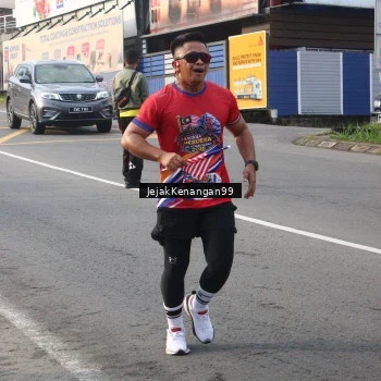 Runner Photo 6002941