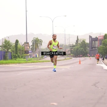 Runner Photo 6002944