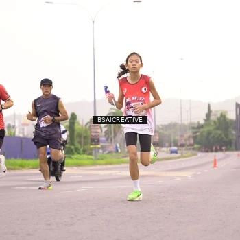Runner Photo 6002947