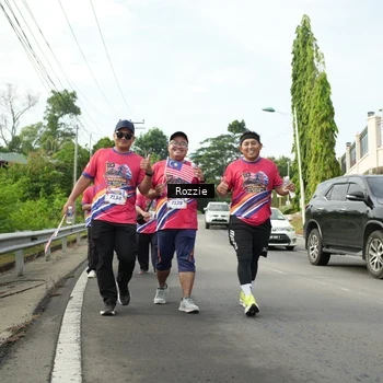 Runner Photo 6002974