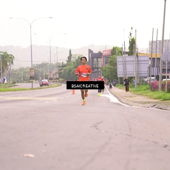 Runner Photo 6002975