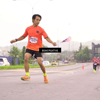 Runner Photo 6002999