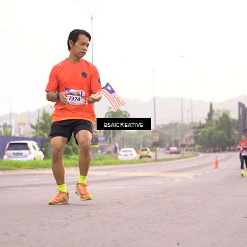 Runner Photo 6003005