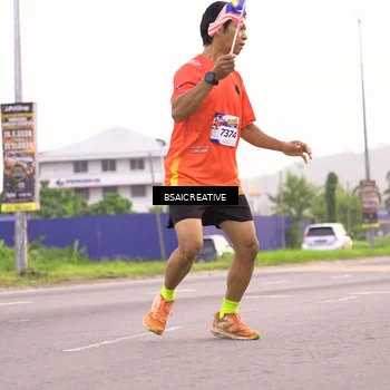 Runner Photo 6003008