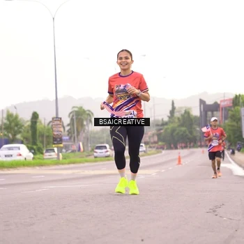 Runner Photo 6003037