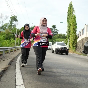 Runner Photo 6003076