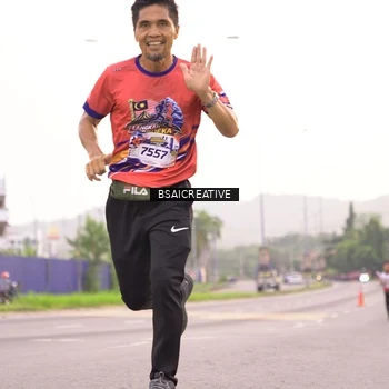 Runner Photo 6003108