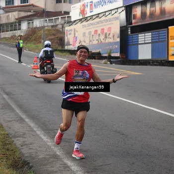 Runner Photo 6003174