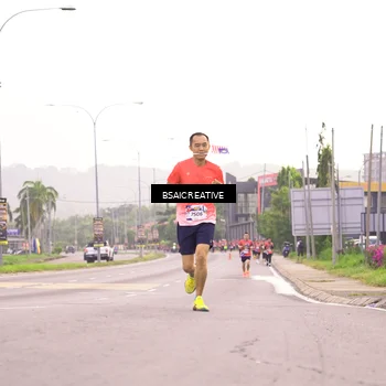 Runner Photo 6003178
