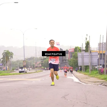 Runner Photo 6003192