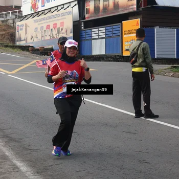 Runner Photo 6003195