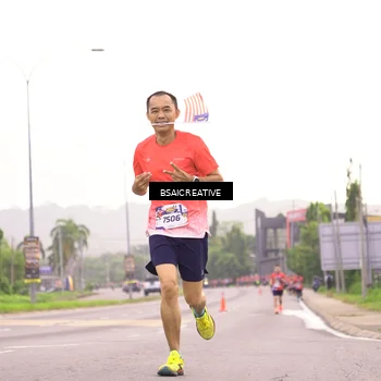 Runner Photo 6003196