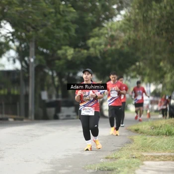 Runner Photo 6003275