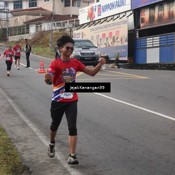 Runner Photo 6003297