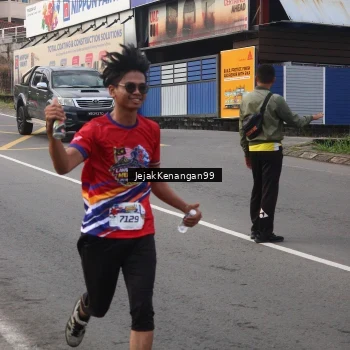 Runner Photo 6003316
