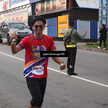 Runner Photo 6003322