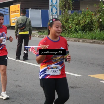 Runner Photo 6003323