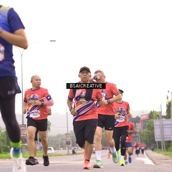Runner Photo 6003353