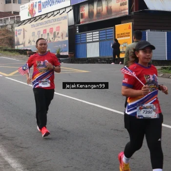 Runner Photo 6003359