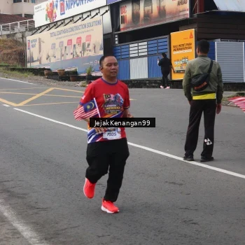Runner Photo 6003366