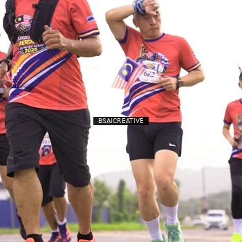 Runner Photo 6003368
