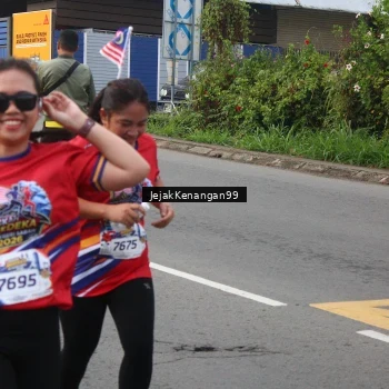 Runner Photo 6003397