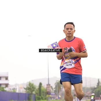 Runner Photo 6003400