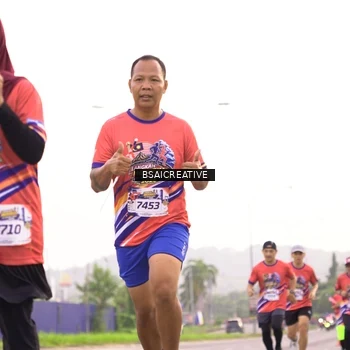 Runner Photo 6003434