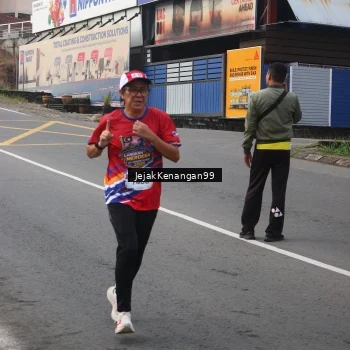 Runner Photo 6003442