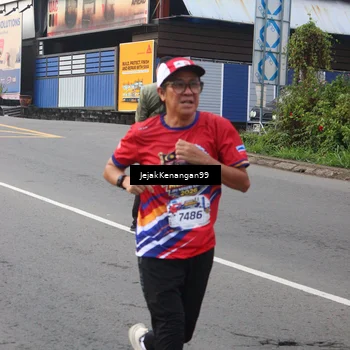 Runner Photo 6003444