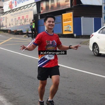 Runner Photo 6003468