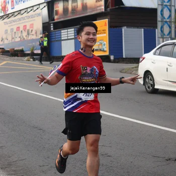 Runner Photo 6003472