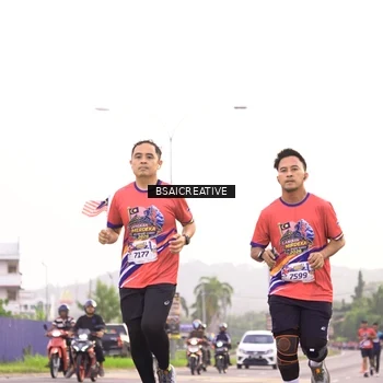 Runner Photo 6003536