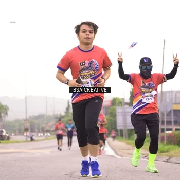 Runner Photo 6003550