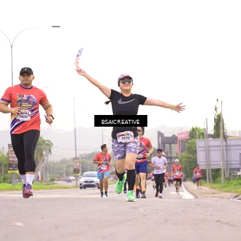 Runner Photo 6003649
