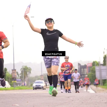 Runner Photo 6003661