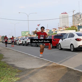 Runner Photo 6003671