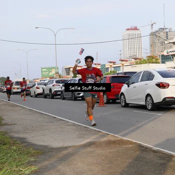 Runner Photo 6003674