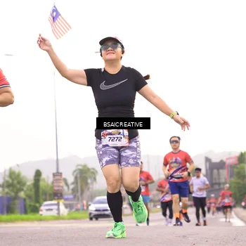 Runner Photo 6003676
