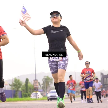 Runner Photo 6003678