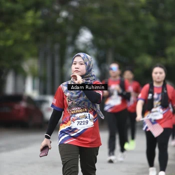 Runner Photo 6003683