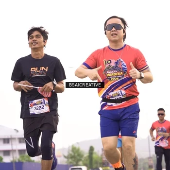 Runner Photo 6003689