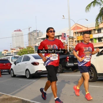 Runner Photo 6003691