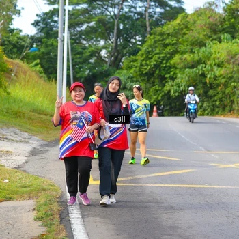 Runner Photo 6003705