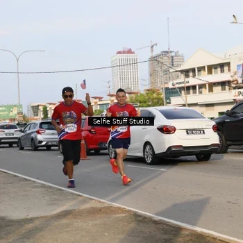 Runner Photo 6003718