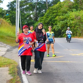 Runner Photo 6003741